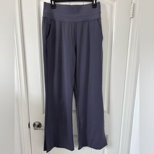 Athleta Nightfall Purple Venice Flare Pant Size M Pull On Pockets Slipt Hem